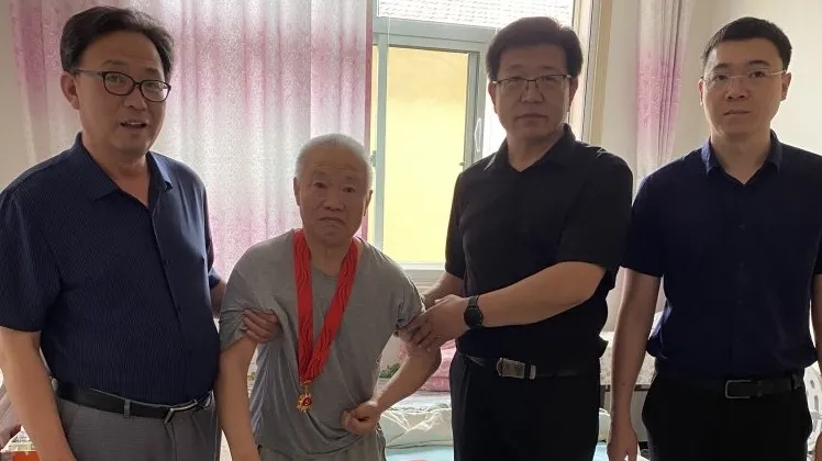 1708740887829997.jpg 5.jpg